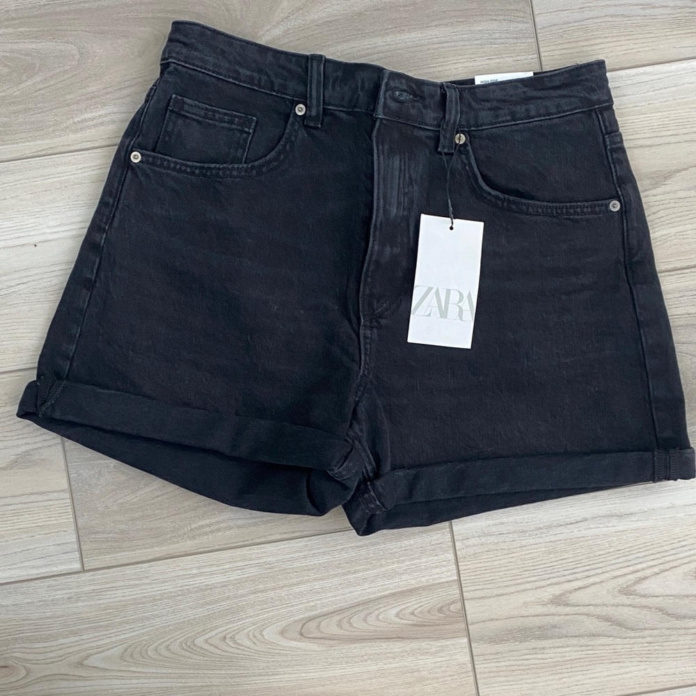 Zara Women's Dark Denim Jean Shorts